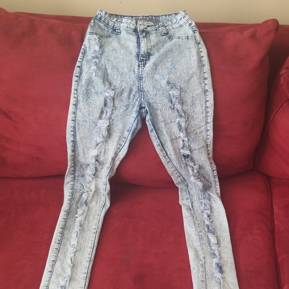 Jeans - Picture 2 of 4
